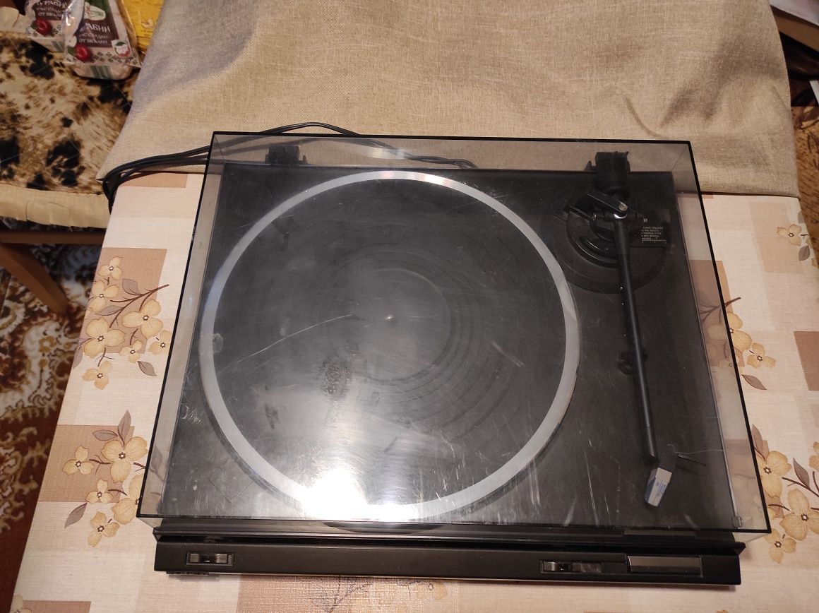 Грамофон Technics SL-DD20