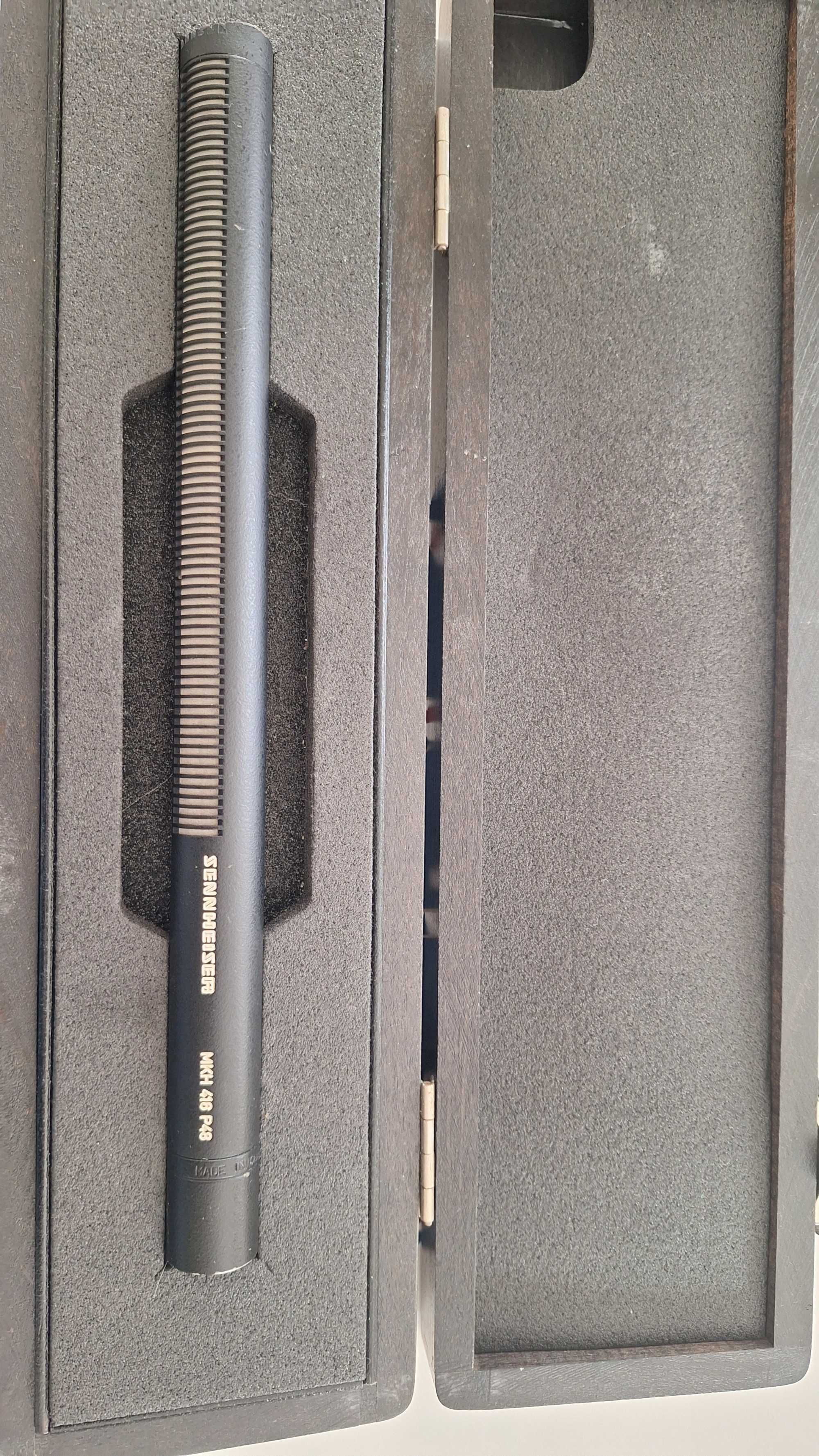 Продавам Sennheiser MKH 416-P48U3 Shotgun Microphone.