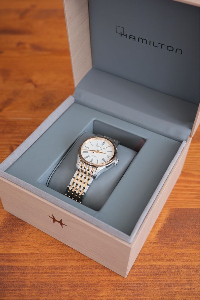 Vand ceas de dama Hamilton Classic Valiant 34mm