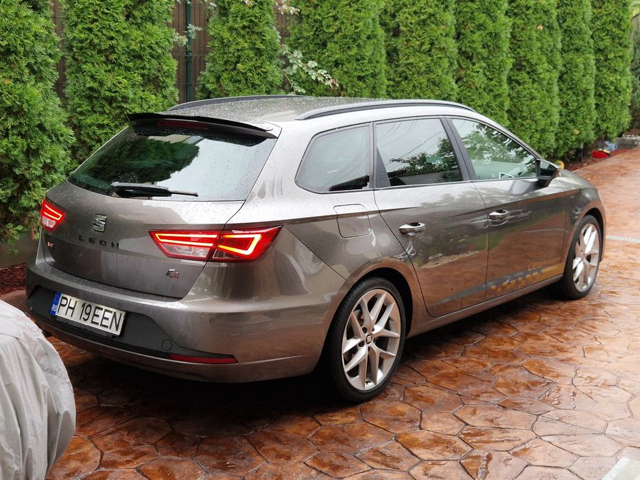 Seat Leon FR automat Led Matrix 2.0Tdi 184cp Euro6 ! Jante 18; piele!