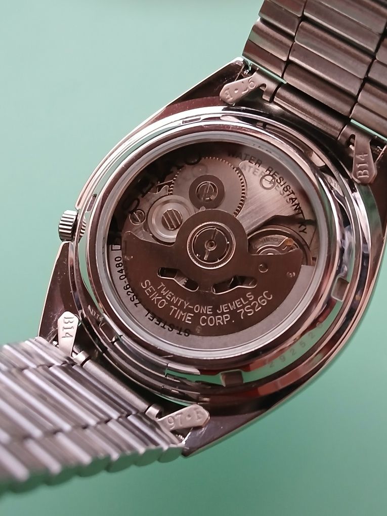 Часовник Seiko 5