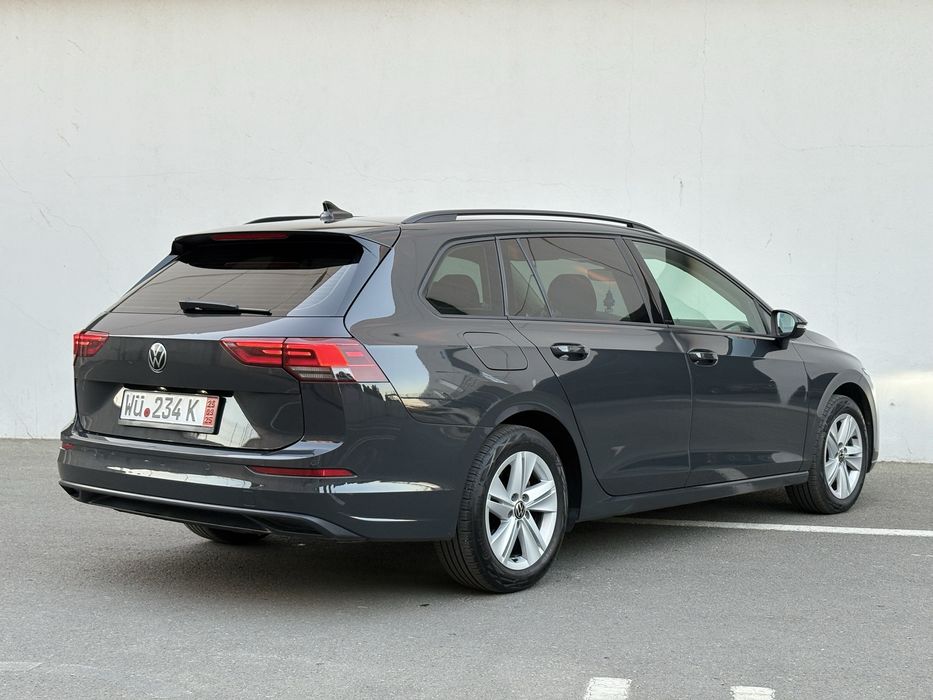 Volkswagen Golf 8-An 2022/2.0-150 DSG/ACC/Lane Assist/Volan incalzit