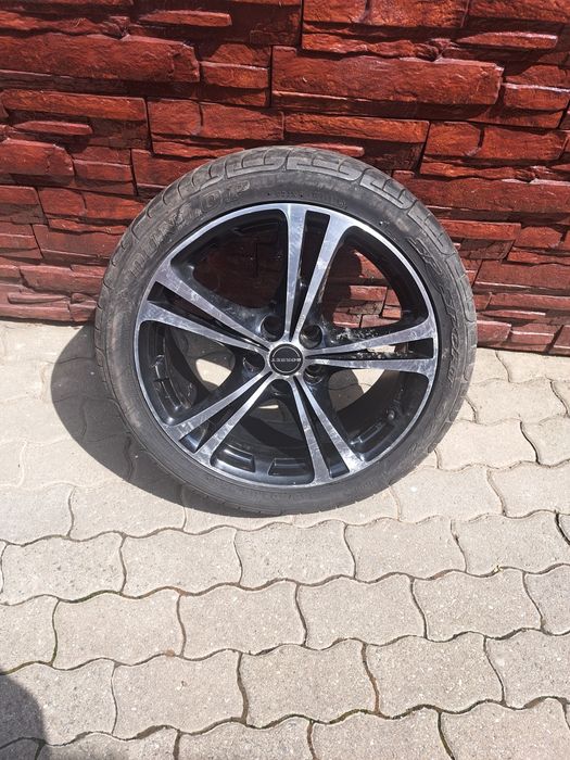 Cauciucuri 245 40 18