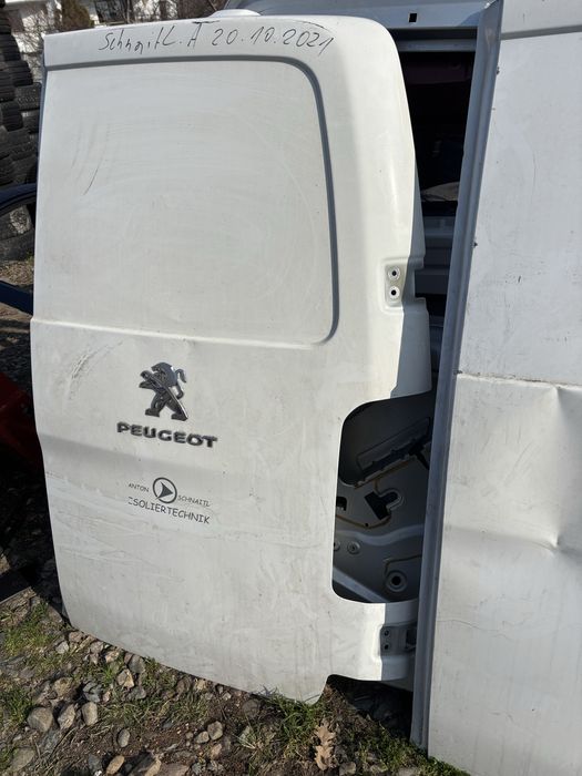 Врата Peugeot Expert Opel Vivaro Citroen Jumpy