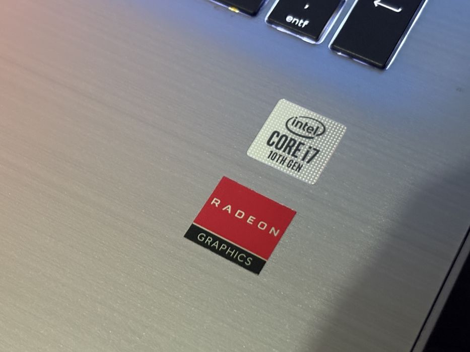 Laptop HP 470 G7 – i7 / 16GB RAM / SSD / Radeon