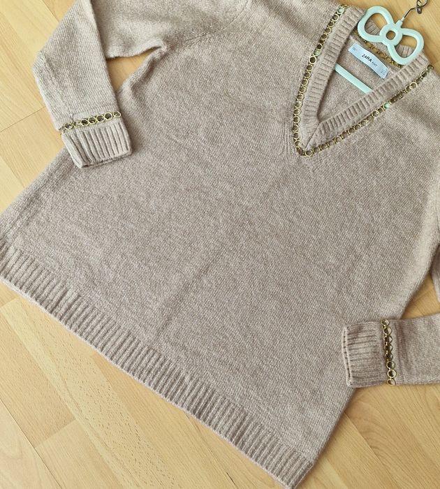 Pulovar Zara,insertii metalice aurii,super model