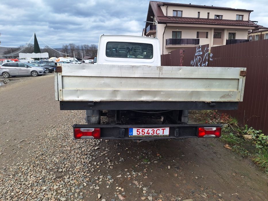 IVECO Daily Autoutilitara 2011, 7 locuri