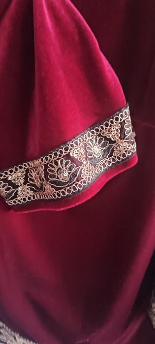 bluza catifea Dobrogea XL cu broderie