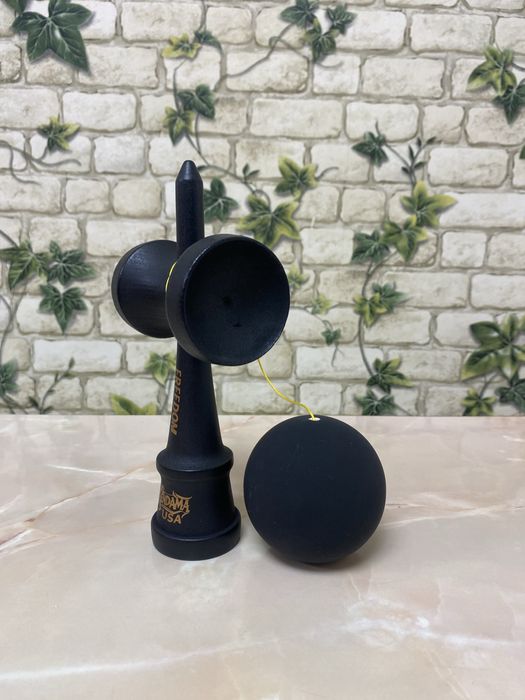 Kendama USA Freedom cu bila mata