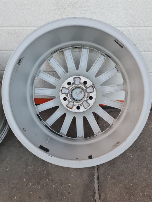 Оригинални джанти за ФОЛКСВАГЕН VW R17 5x112 ET40 7.5J