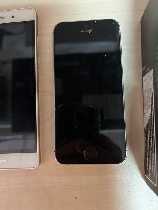 Телефони blackberry passport, iphone se 1gen., huawei p7 lite
