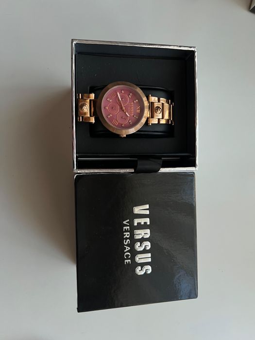 Часы Vesus Versace