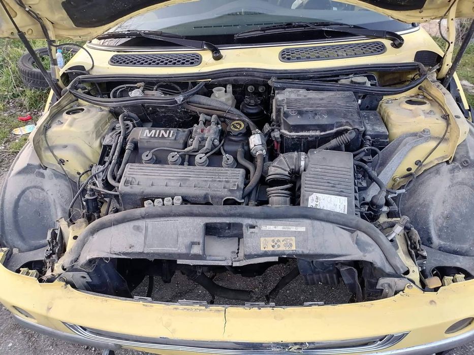 Мини купър на части