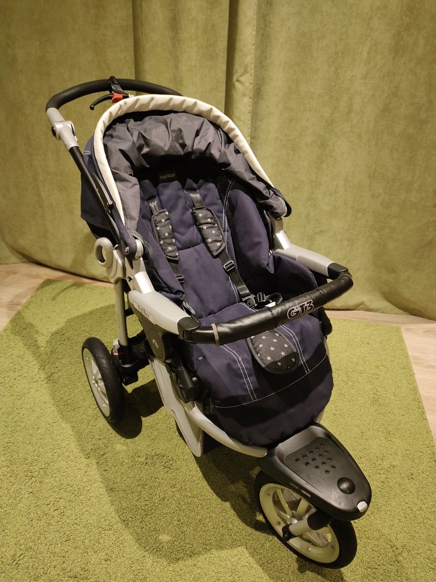 Продам итальянскую коляску Peg- Perego GT3