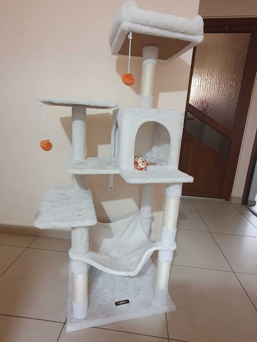 Ansamblu de joaca pentru pisici, tip copac