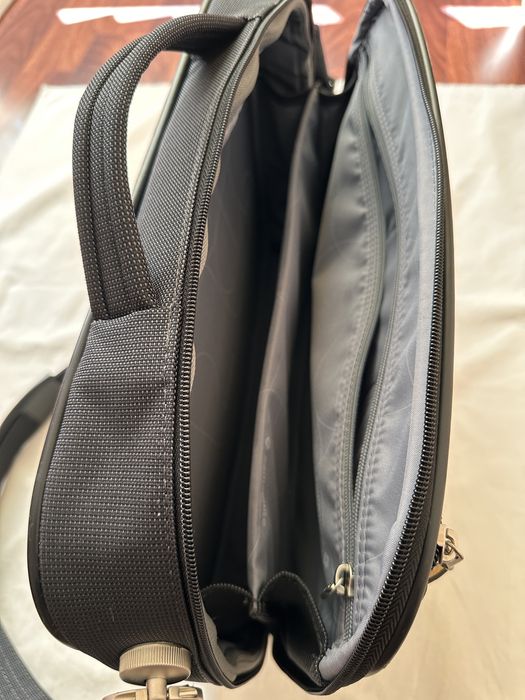 Geanta umar,laptop,Samsonite