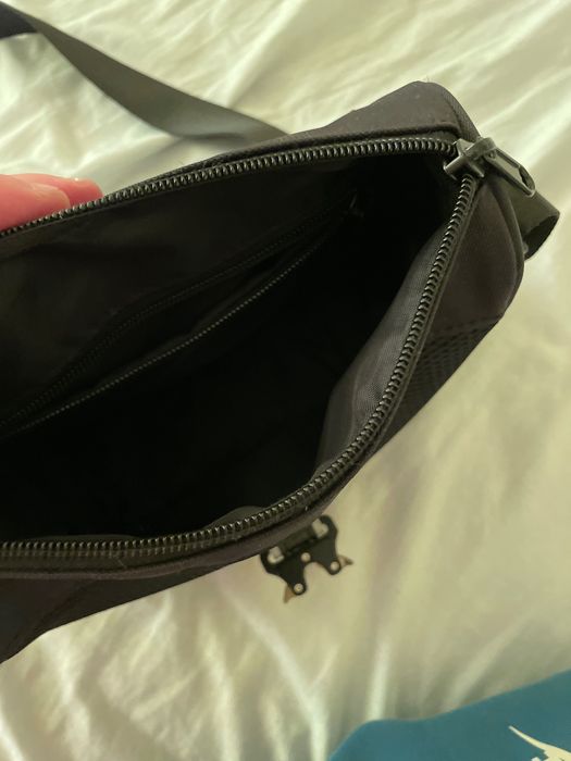 Чисто нова Чанта TRAPSTAR