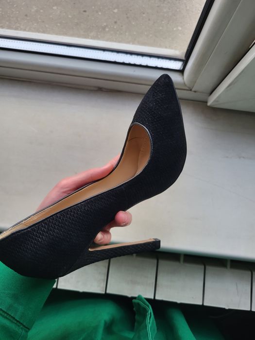 Pantofi de piele intoarsa Nissa