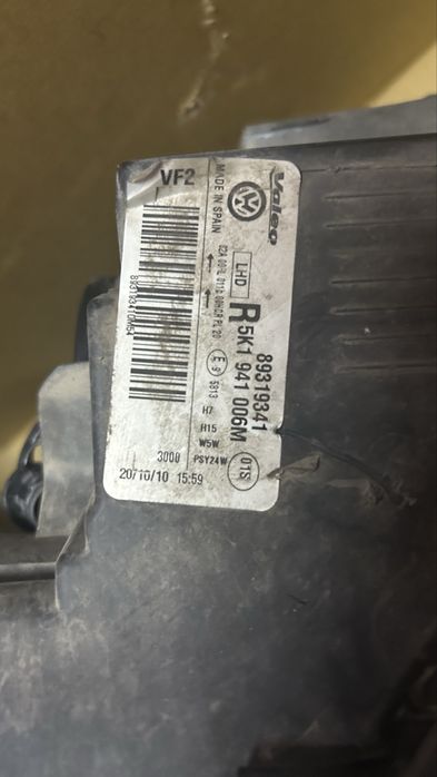 Фар десен голф 6