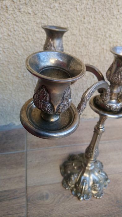 Sfesnic deosebit cu 5 brate.