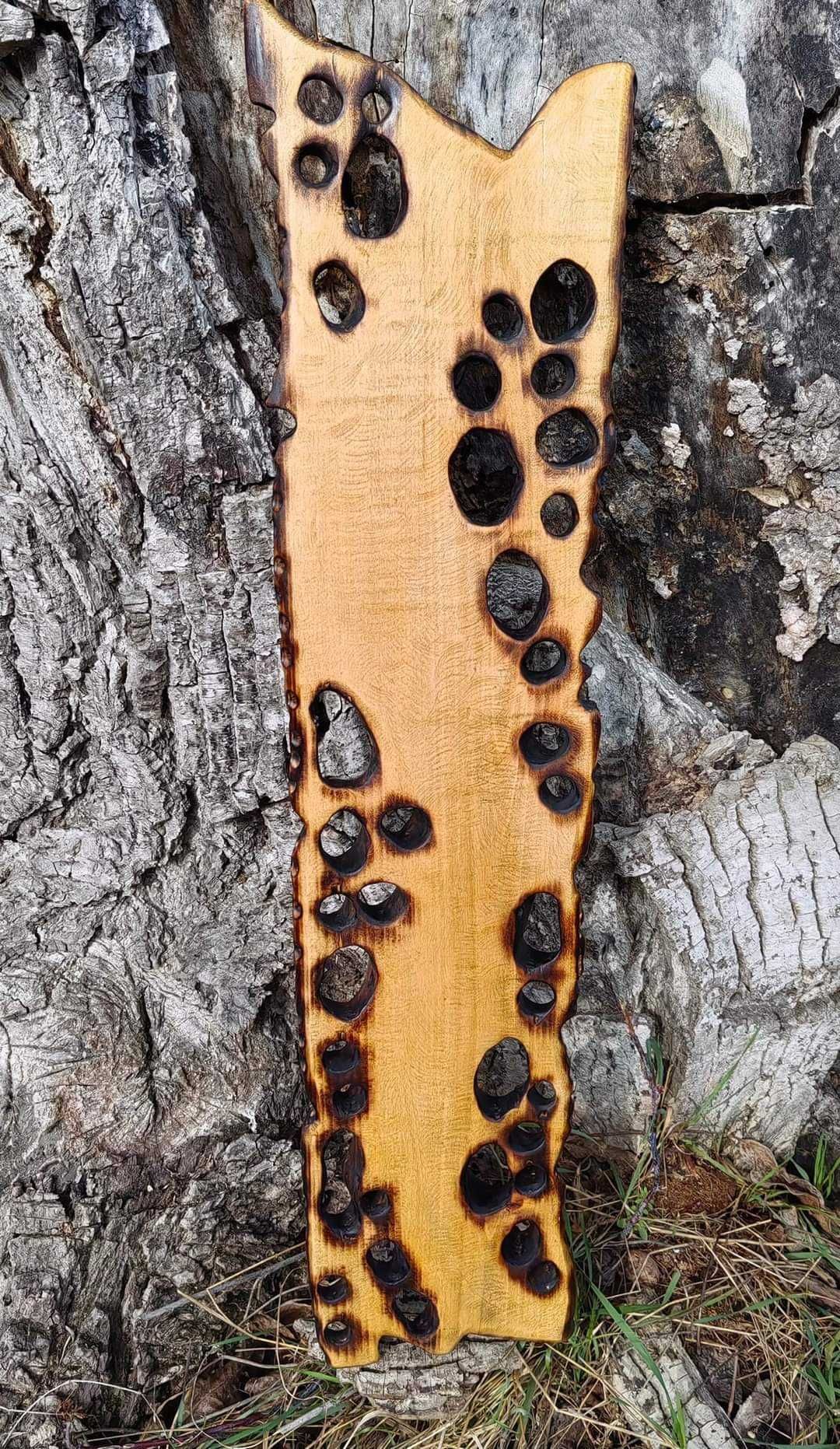 Ръчно изработено дървено пано