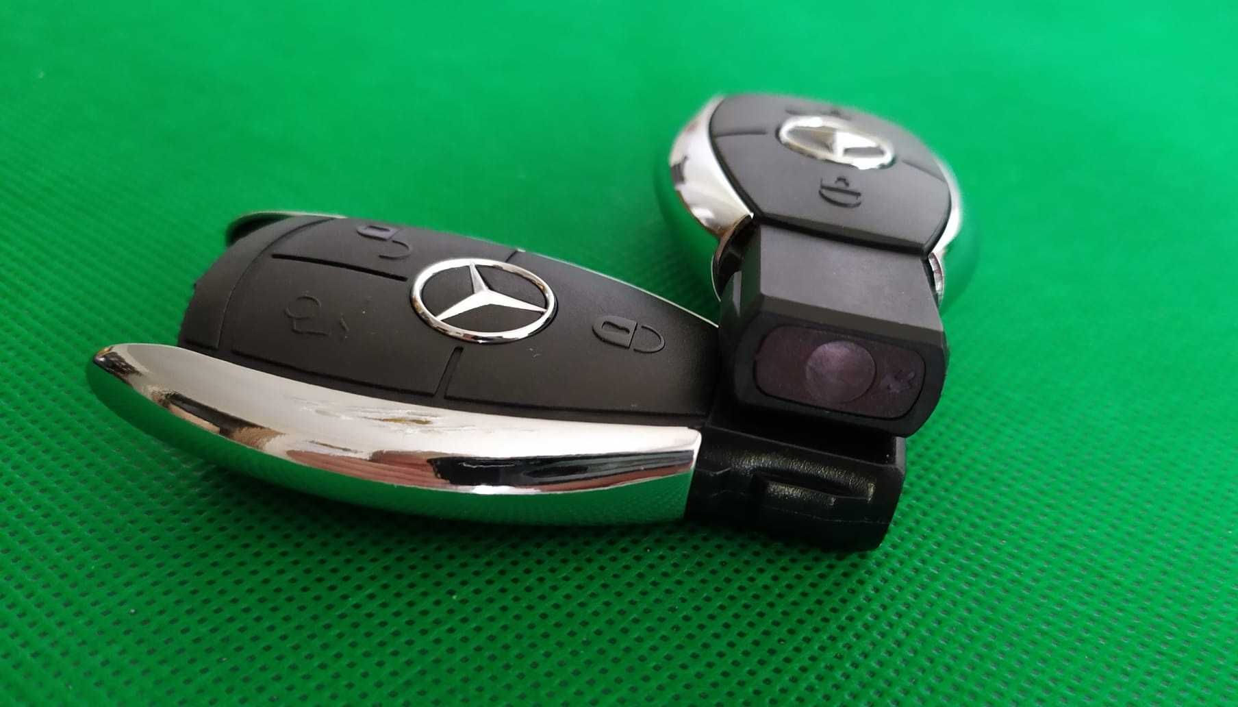 Кутийка за ключ / дистанционно Mercedes / Мерцедес 2 / 3 бутона хром