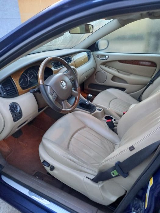 Jaguar x type 2.0  diesel 2005