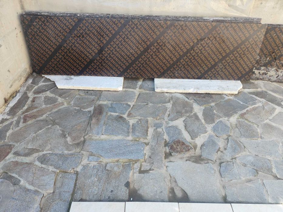 7 броя Кофражни платна с размери 244/61/2