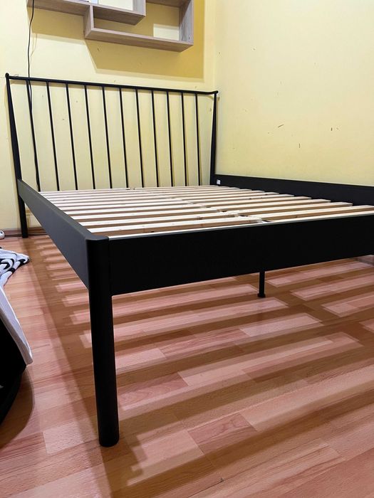 pat demontabil doua persoane