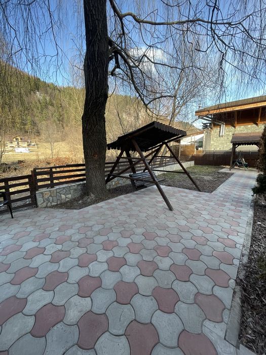 Cazare Bran , langa castel - vila la cheie liber 1 Decembrie si Craciu
