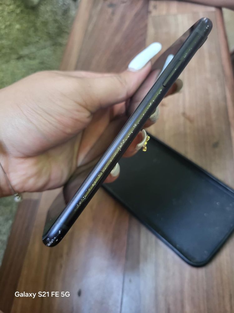 Iphone XR в добро състояние