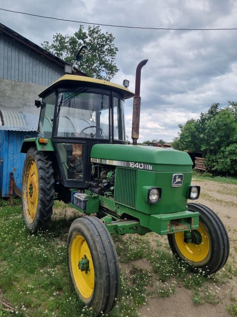 Vând tractor john deere 1640