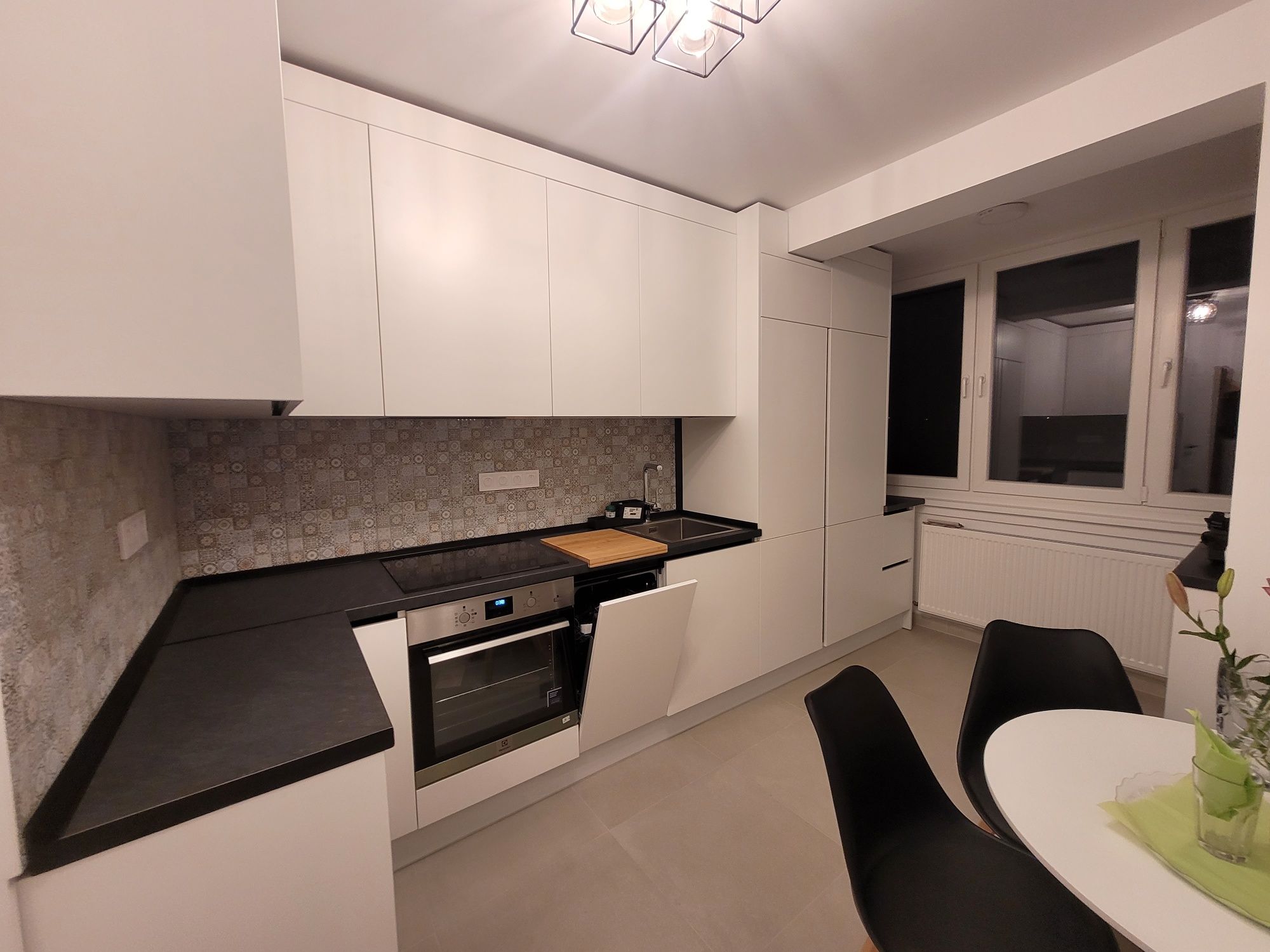 Apartament cu 2 Camere și Priveliște Panoramică în Cartierul Astra
