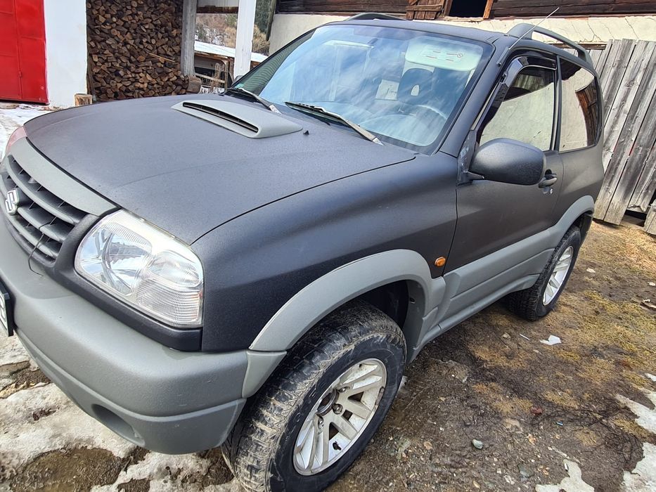 Vând Grand Vitara!