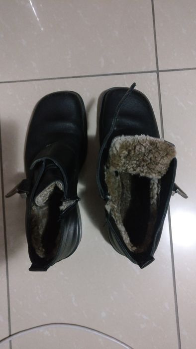 Ghete bărbați în stare foarte buna