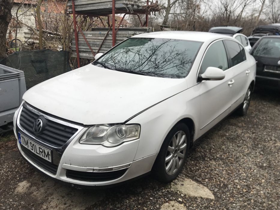 Dezmembrez Volkswagen Passat B6