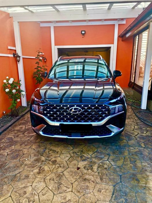 Hyundai Santa Fe Luxury Suv 4×4 pluig hibrid benzina 256 cp