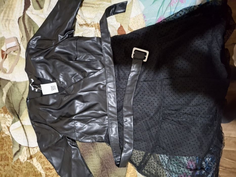 Платье чёрное, под кожу