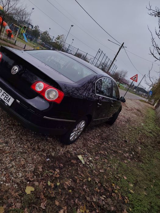 Vând  passat b6 1.6mpi schimb cu passat b6 diesel