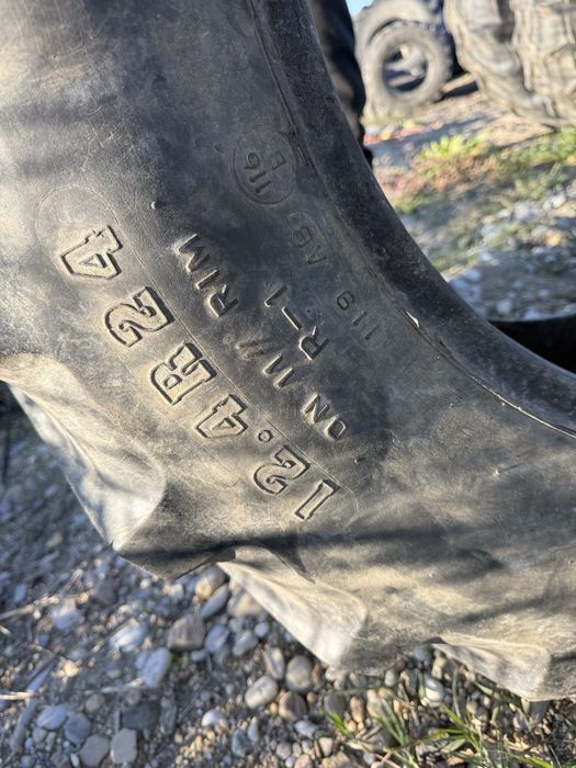 12,4r24 firestone tractor