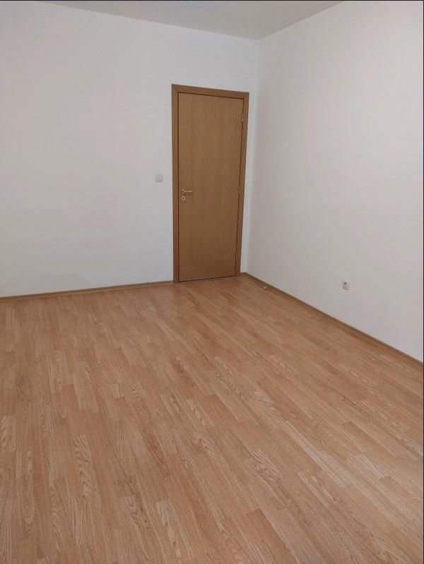 Тристаен апартамент под наем в ж.к. Белите брези, 2204658