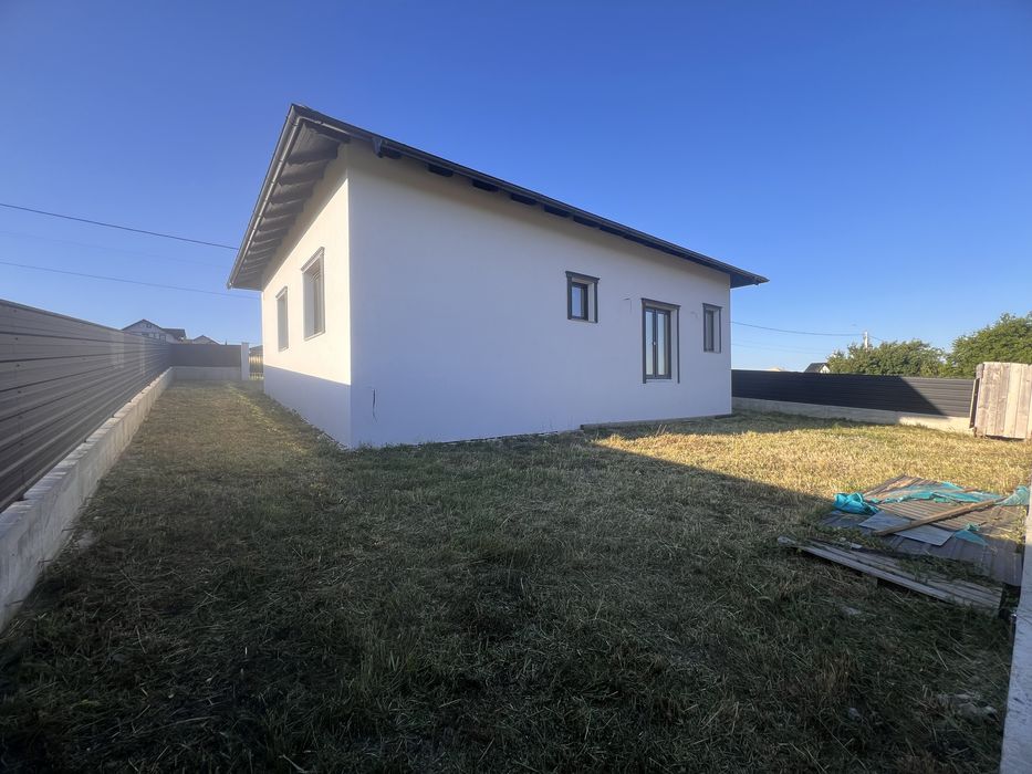 Casa de vanzare Scheia