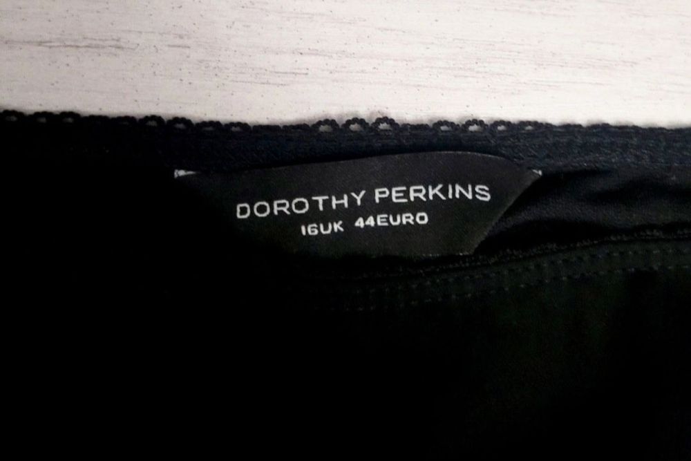 Bluza neagra transparenta