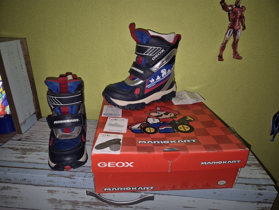 Децки зимни ботуши на супер марйо Geox 29