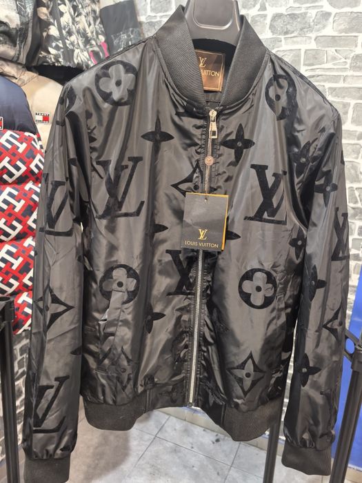 Luis Viton горнище високо качество