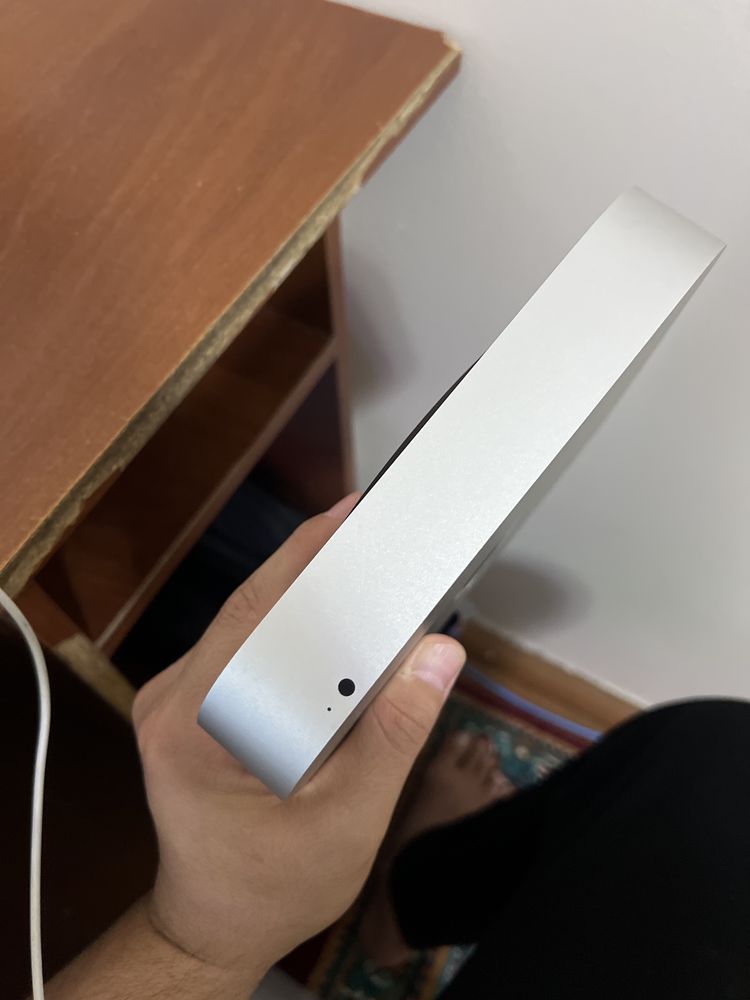 Mac mini late 2014 (Windows qilingan)