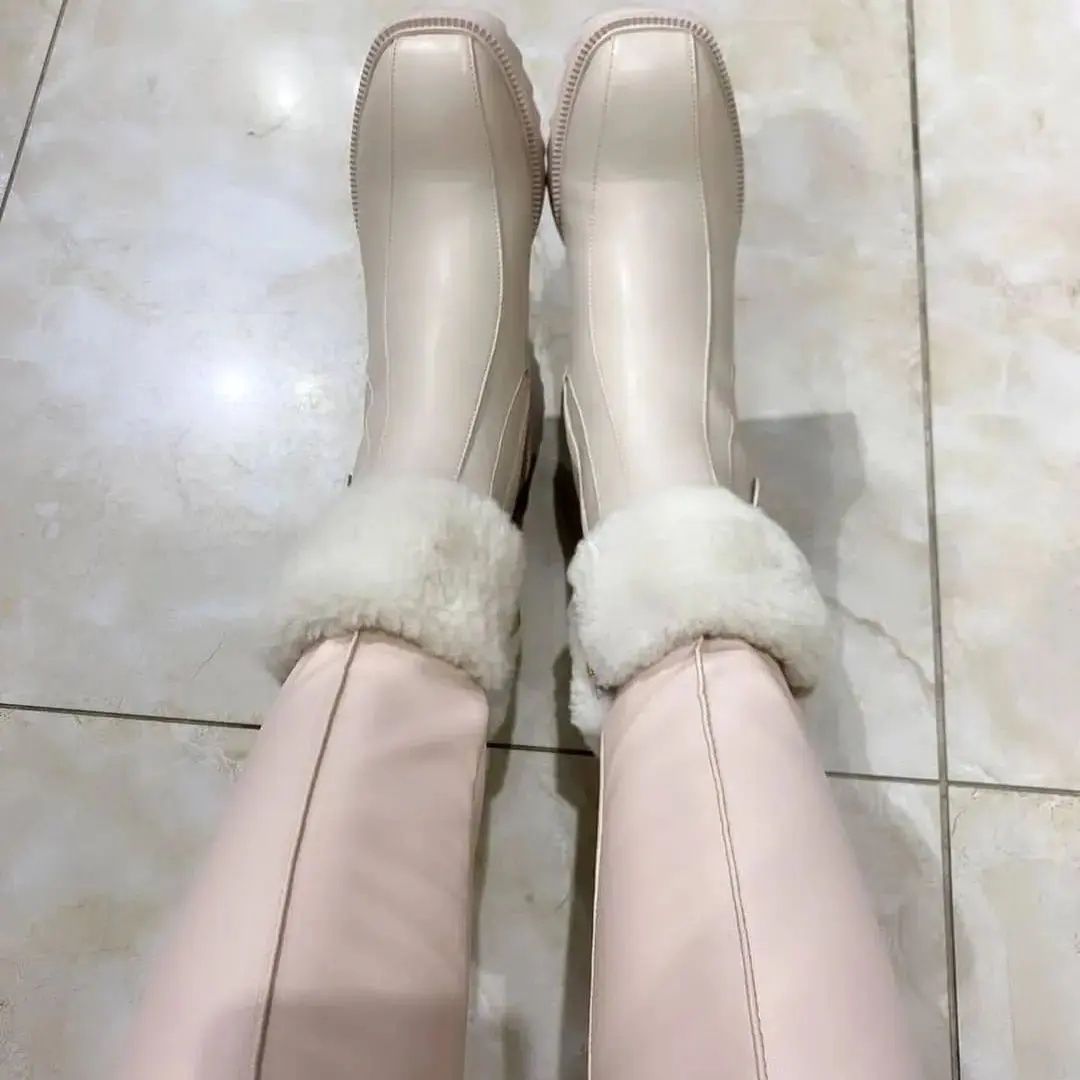 Зимние ботинки женские