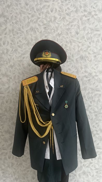 Паратский костюм