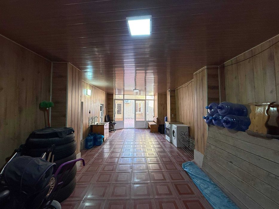 Buxoroda  MARKAZIDAN  2.1 Sotiqli hovli sotiladi