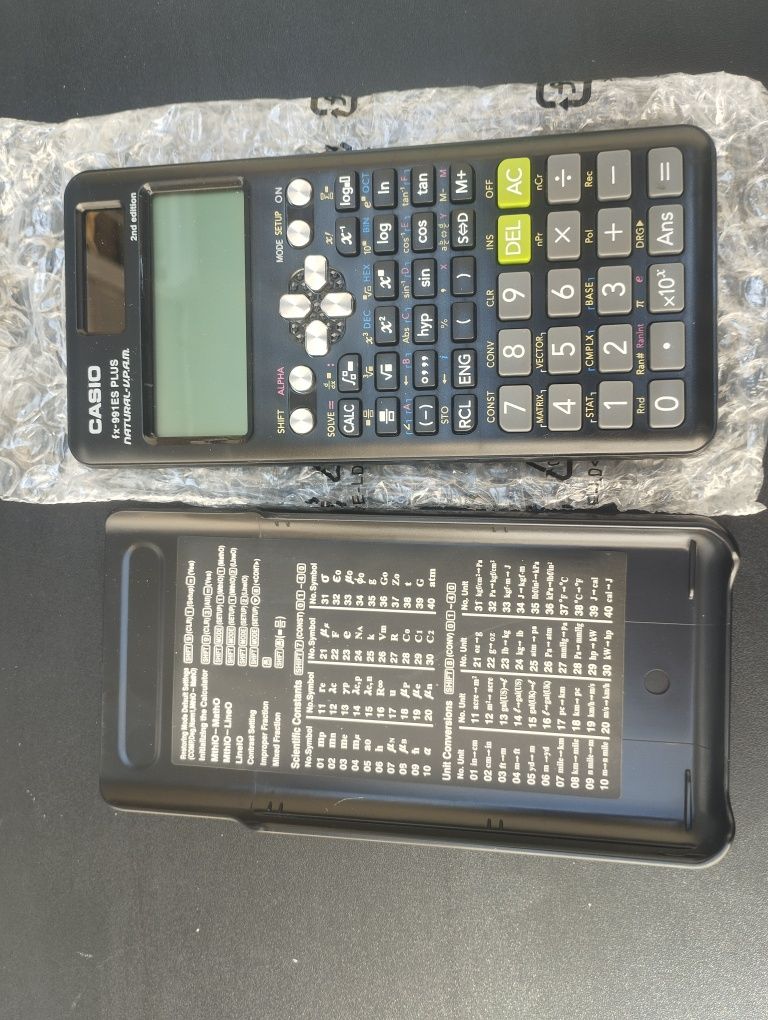 Научен калкулатор Casio fx-991 ES PLUS